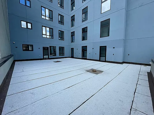 Rented by Brookhaus Capital Inc | media 19