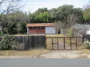 2216 S 3rd St, Austin, TX 78704