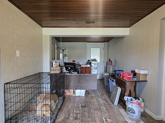 2nd image of 2320 HAMILTON Street