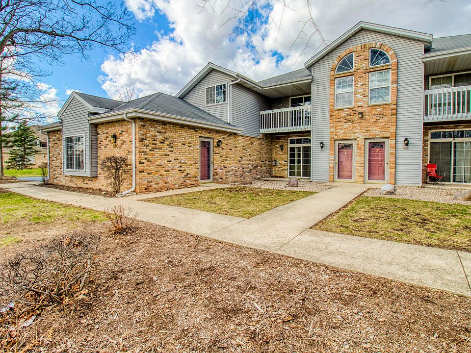 1st image of 180 W Oak Leaf Dr Unit 1