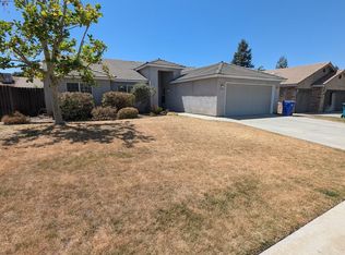 1327 Patsy St, Porterville, CA 93257