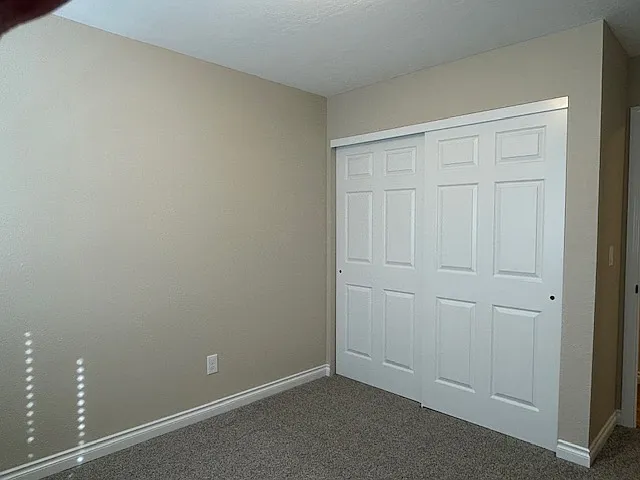 2nd bedroom double closet