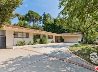 4046 Sapphire Dr, Encino, CA 91436