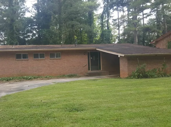 2447 Castile Dr, Morrow, GA 30260