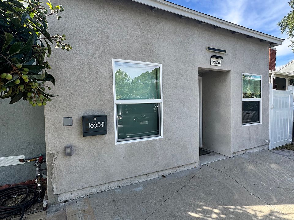 1st image of 1665 Country Club Dr #A