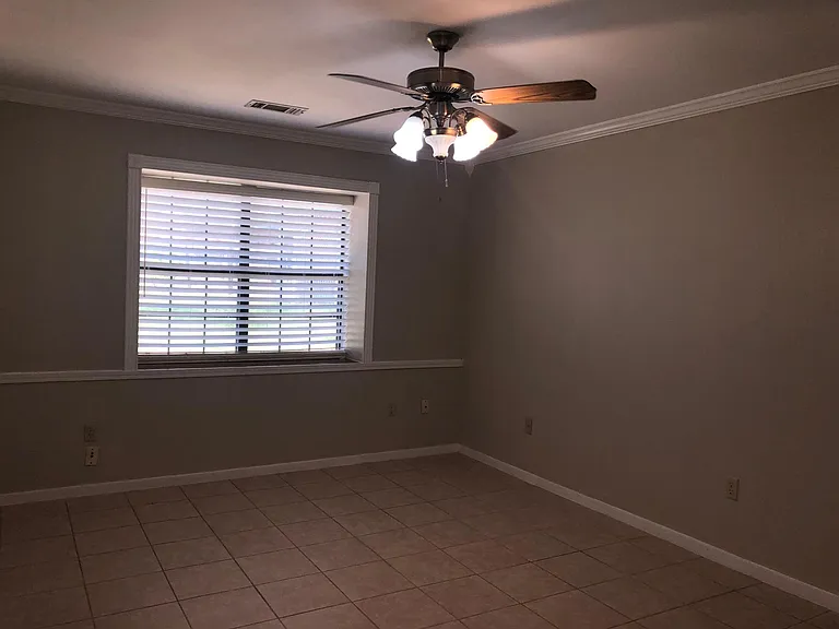 101 Hickory Hill Dr — Photo 5