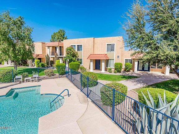 3rd image of 601 E PALO VERDE Drive #8