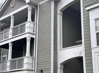 1716 Lake Shore Crest Dr APT 33, Reston, VA 20190