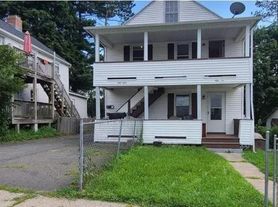 58 Beech St, Bristol, CT