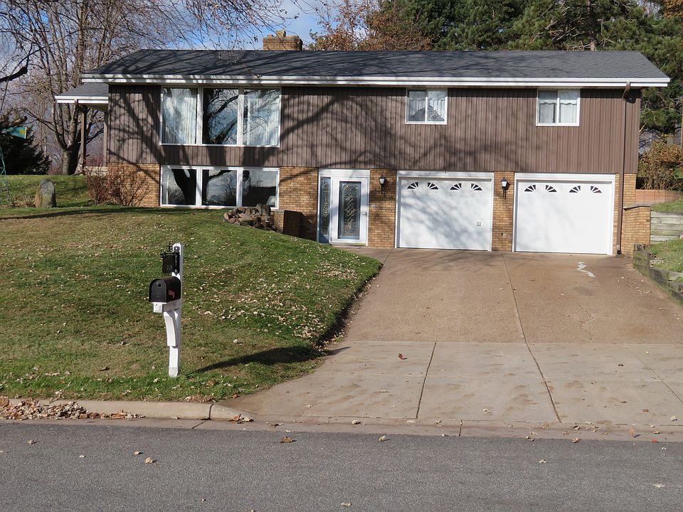 1st image of 2124 Briarwood Ct