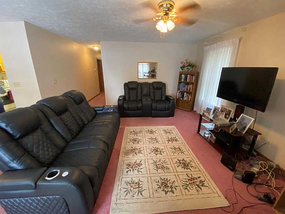 3rd image of 518 18th Ave