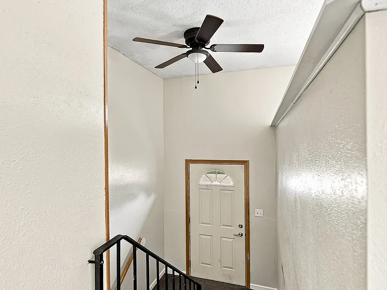 3416 W Columbia Ave — Photo 20