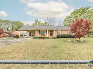 116 Brown Dr, Warner Robins, GA