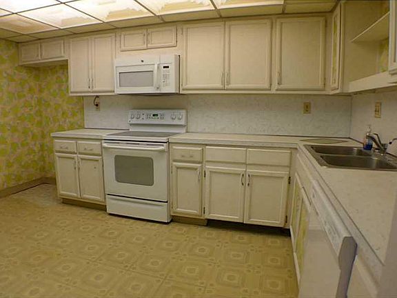 3rd image of 3750 Galt Ocean Drive #PH2010