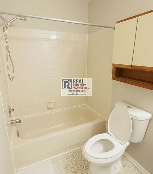 531 Clubhouse Ct #12 — Photo 17