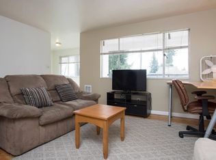 6500 35th Ave NE APT 10, Seattle, WA 98115