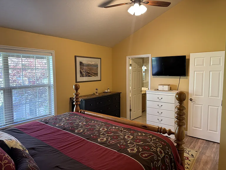 1004 Uri Ln #2 — Photo 19