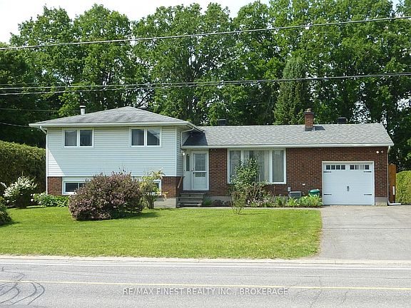 2nd image of 3318 Shea Rd