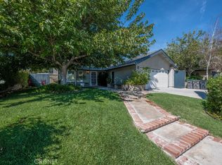 27477 Pamplico Dr, Santa Clarita, CA 91354