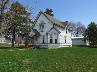 196 Martin St, Sharon, WI 53585