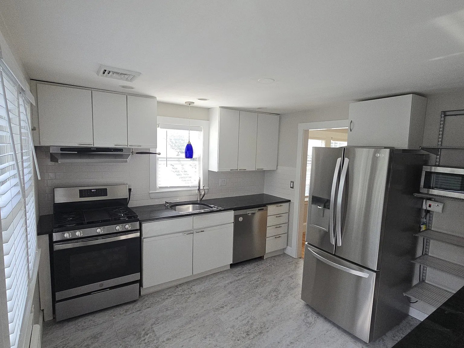2 bed, $3,195 — Photo 3