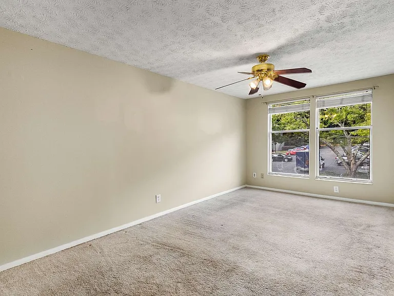 1292 Keys Lake Dr NE — Photo 20