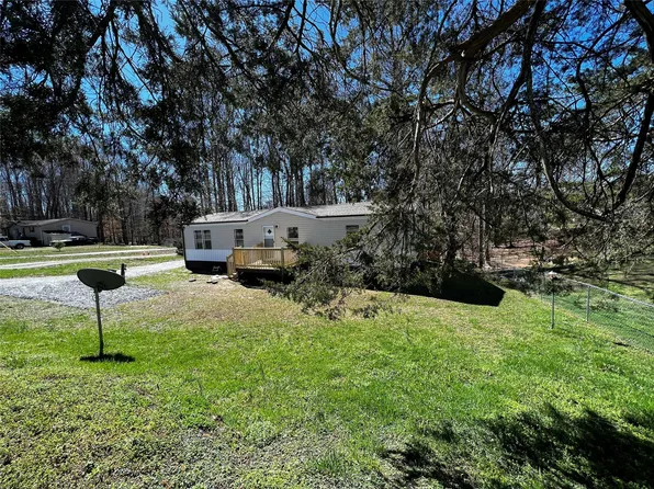 1217 Grandview Pl, Lenoir, NC 28645