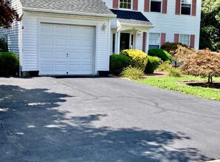 261 Oak Forest Dr, Brick, NJ 08724