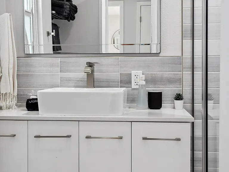 257 NW Cerritos Dr — Photo 15