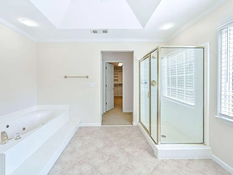 345 Eastcote Dr — Photo 30