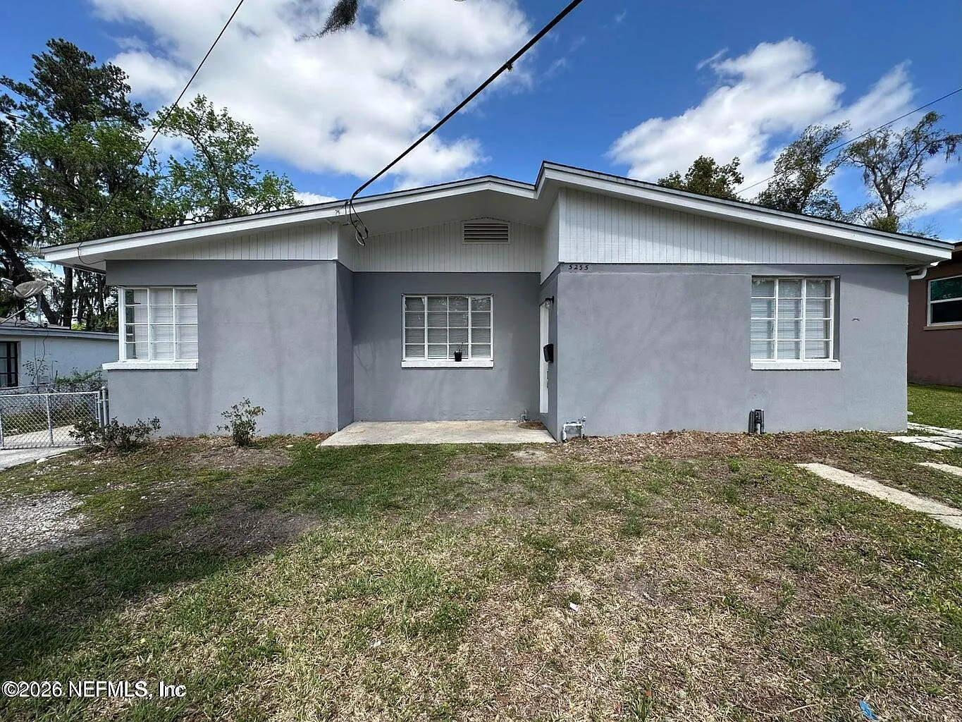 4 bed, 2.0 bath, 1419 sqft, $1,600 — Photo 1