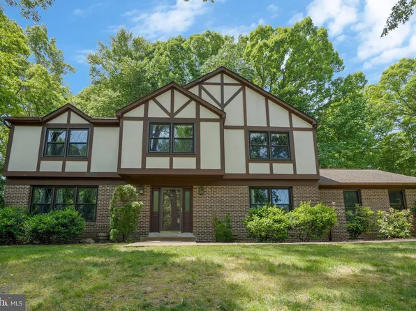 1101 Cape Cod Dr, Stafford, VA 22554