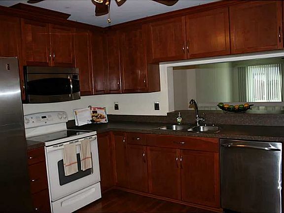 3rd image of 303 Elderwood Ct