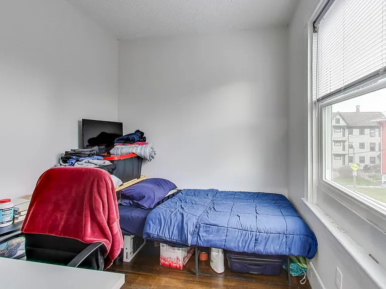 65 Lambert Ave #2 — Photo 8