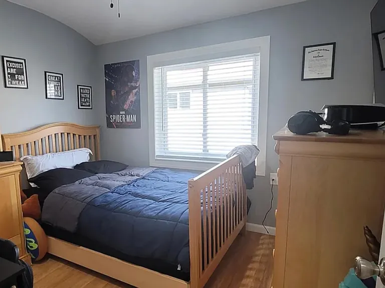 37 Marne Ave — Photo 10