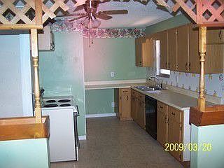 2nd image of 5675 Skylane Rd
