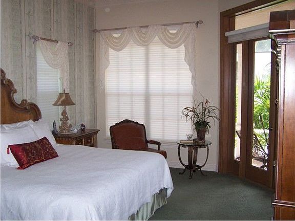 5th image of 8320 Glenfinnan Cir