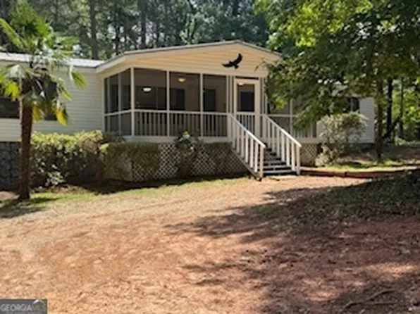 268 Persimmon Dr, Hartwell, GA 30643
