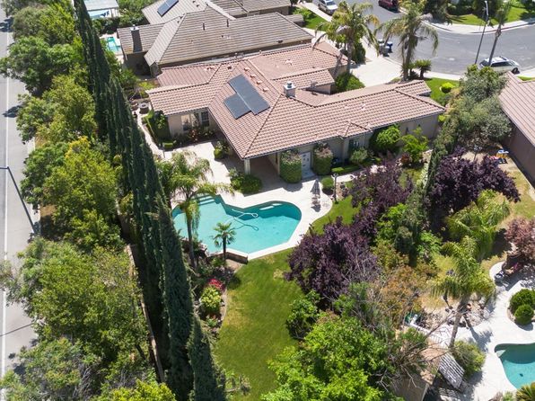 1165 N Fairfax Ave, Clovis, CA 93611