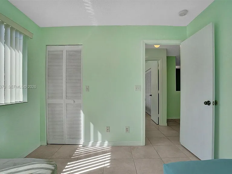 1726 SW 110th Ter — Photo 36