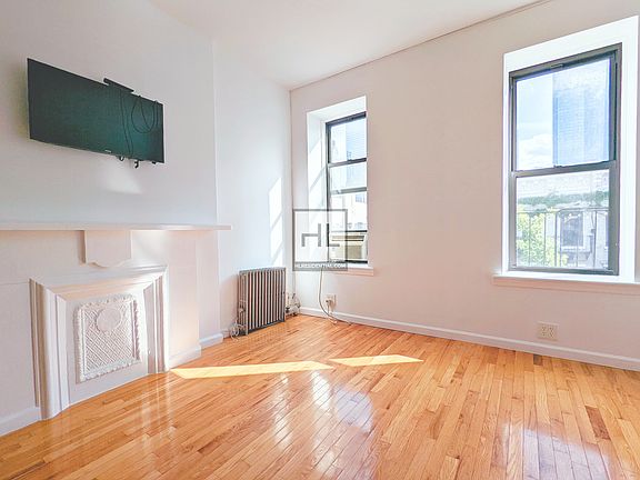 2nd image of 433 W 46th St APT 5FE