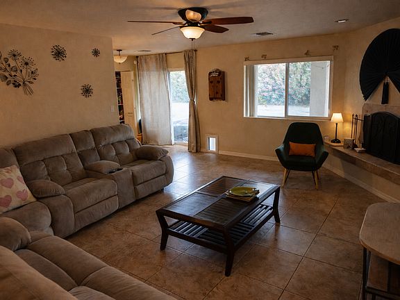 5th image of 4608 Queens Way