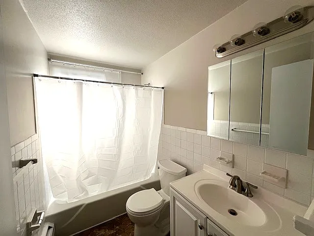 Meadowview Apartments — Photo 28