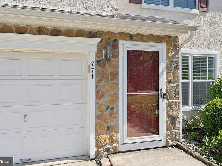 771 Barton Run Blvd — Photo 33