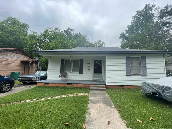2212 S Maple St, Pine Bluff, AR 71603