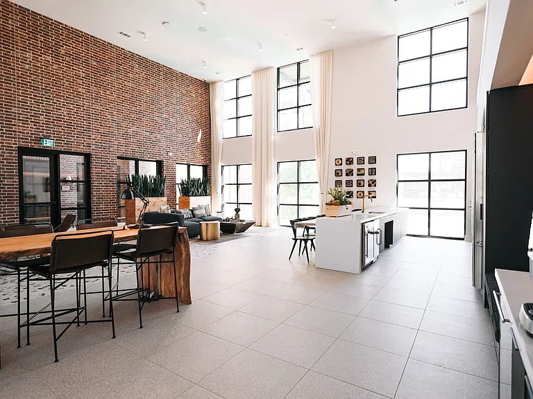 Main Street Lofts — Photo 42