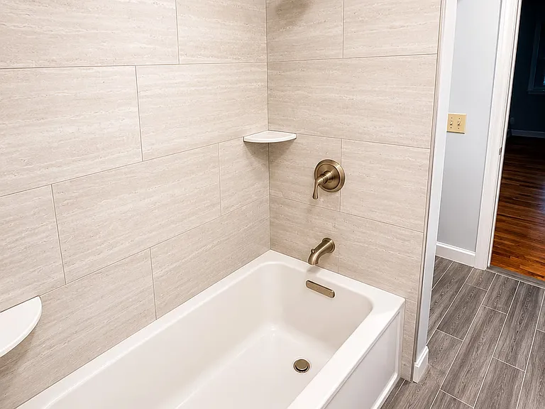20 Woodridge Ave — Photo 8