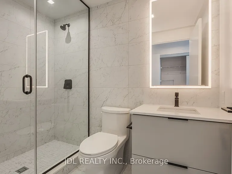 609 Sherbourne St #3709 — Photo 8