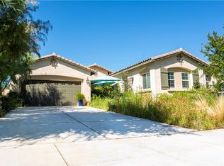 327 Pinnacle St, Perris, CA 92570