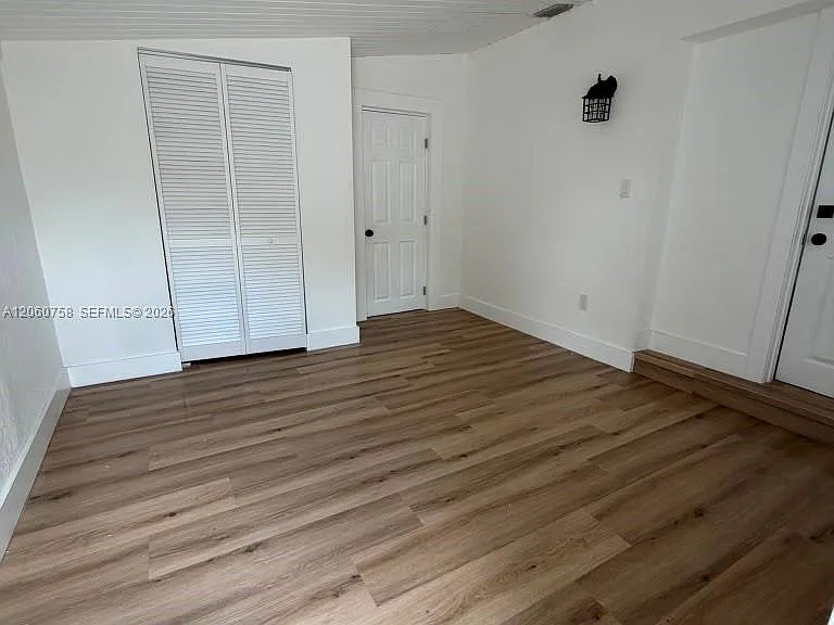 5700 N Miami Ave — Photo 14